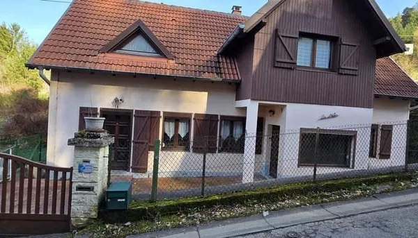Rothau, grande maison individuelle avec logement indépendant