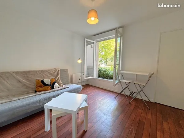 Studio 1 pièce 26 m²