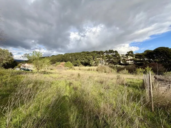 Vends terrain