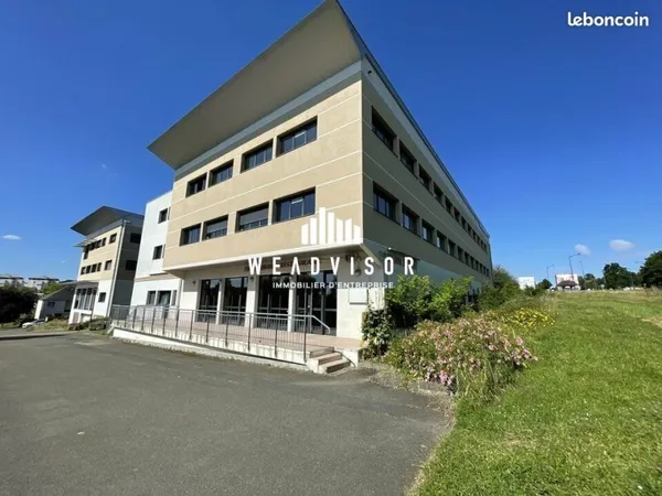 BUREAUX 235 m² LE MANS