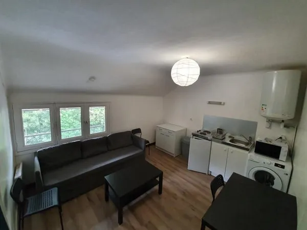 Appartement T1 BIS de 31,38m² - Rd Pt de Paris - JT1791
