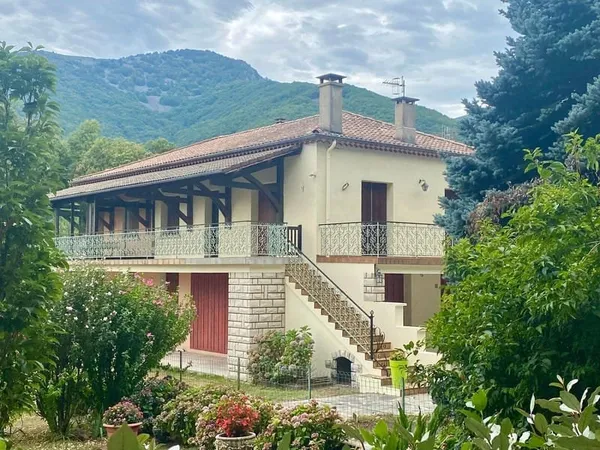 Maison 5 pièces 126 m²