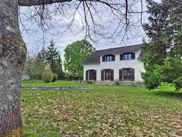 Maison Vente Nogent-sur-Vernisson 9p 201m² 218000€