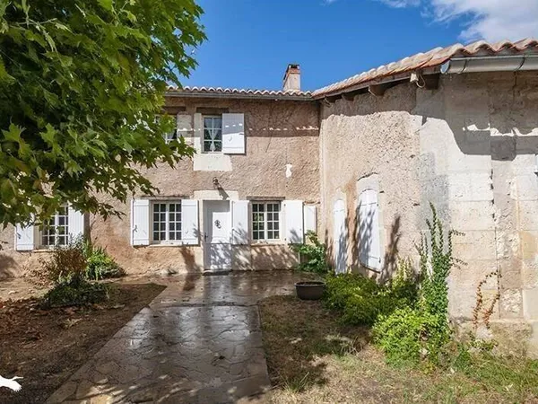 Maison 7 pièces 231 m²