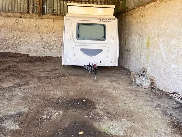 Local d’activité et entrepôt Location Scaër   35€