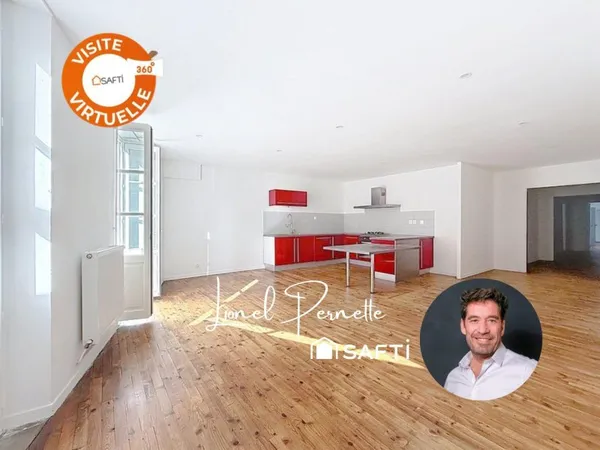 T5 de 141m², rue Charles Mossant, coeur de ville
