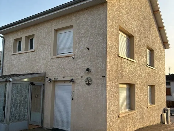 Maison avec dépendances et terrain - 121 m2 - Isches (88320)
