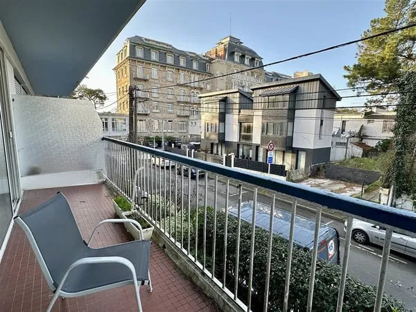 QUARTIER ROYAL, LUMINEUX T2