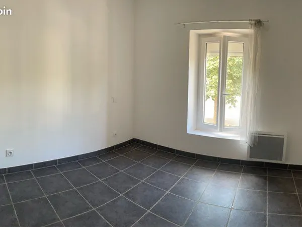 Maison de village à louer