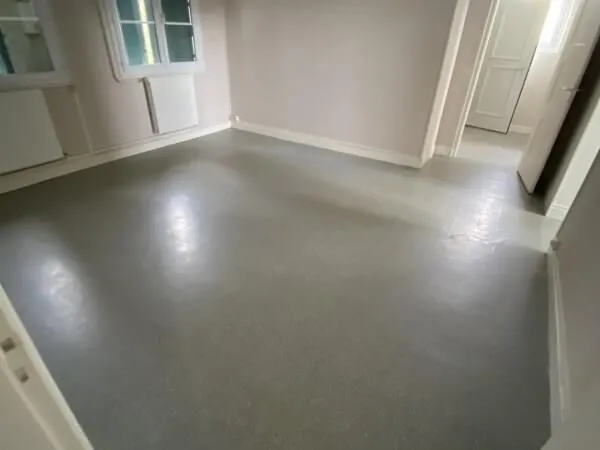 Location Maison 3 pièces 81 m² Issoudun