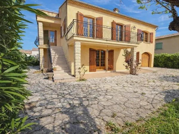 Maison 7 pièces 166 m²