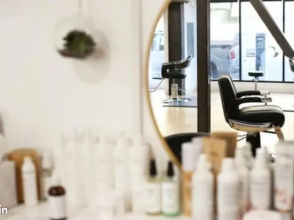 Fonds de commerce coiffure 66 m²
