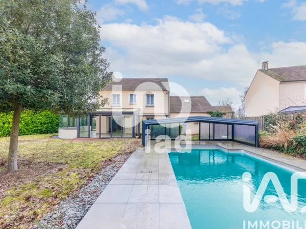 Maison 7 pièces 180 m²