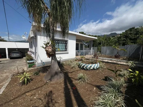 Maison 4 pièces 94 m²