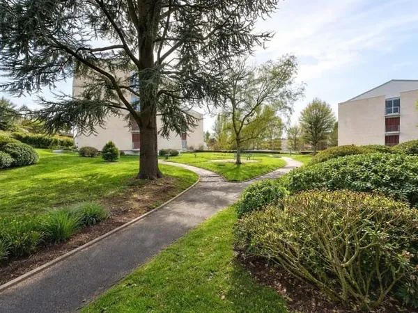 Appartement à vendre au coeur d'une résidence calme et arborée