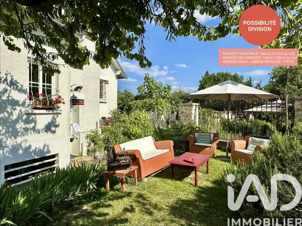 Maison 13 pièces 276 m²