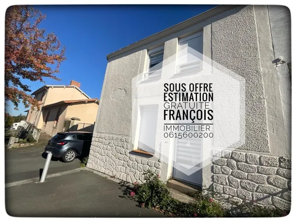 Maison de bourg 78m2, garage, préau et jardin
