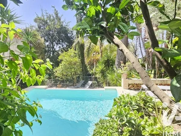 Vente Maison/villa 8 pièces