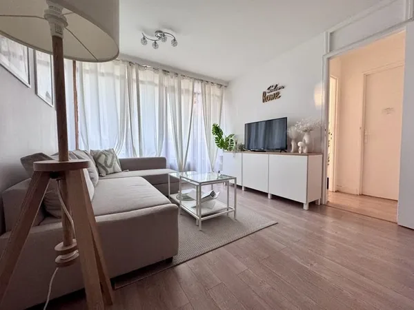 APPARTEMENT F2