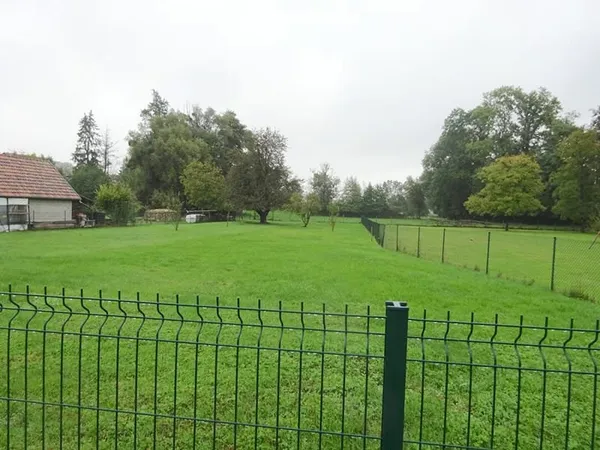 Terrain Steinbrunn Le Haut 1929 m2
