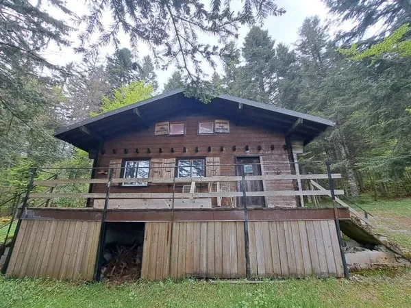 Maison 2 pièces 65 m²