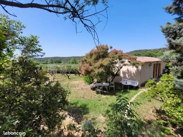 OPPORTUNITÉ EN PROVENCE : GÉRANCE-LOCATION D'UN DOMAINE TOURISTIQUE DE CHARME Localisation : Cotigna