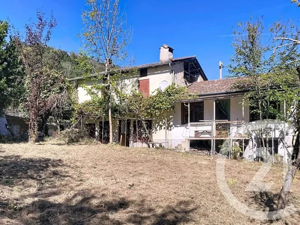 Maison 8 pièces 131 m²