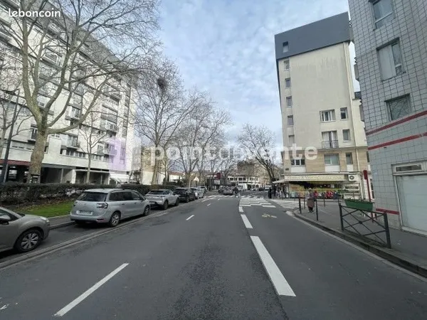 Librairie/Papeterie 118 m²