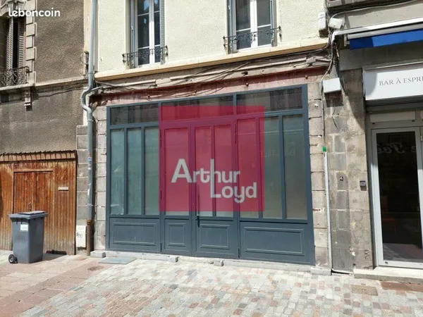 LOCAL COMMERCIAL 90 m² CLERMONT FERRAND
