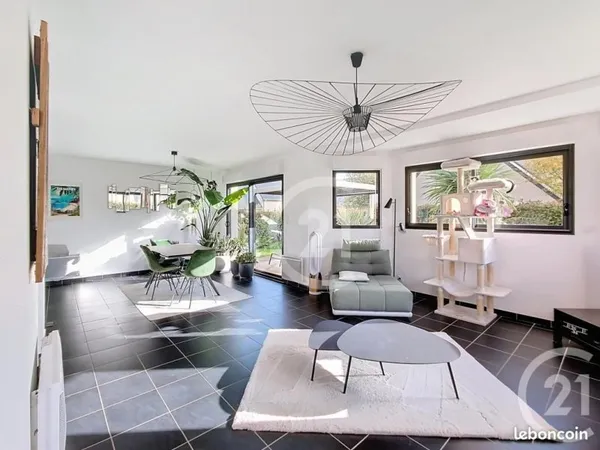Maison 5 pièces 107 m²