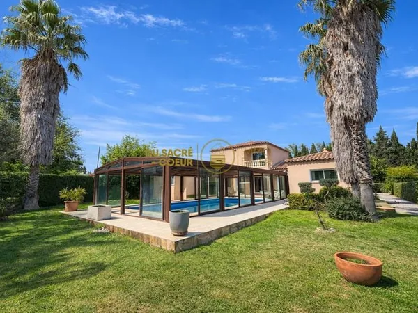 EXCLUSIVITE PROPRIETE RARE BATISSE DE 183M² 4 FACES T6 sur 1553