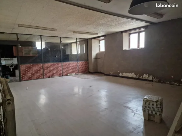 Bureaux, atelier 280 m² Maurepas