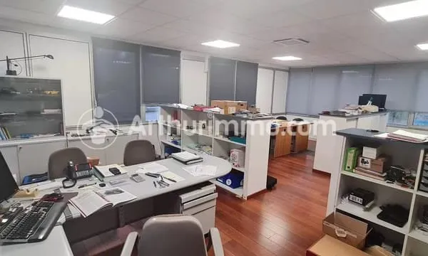BUREAU A VENDRE - LISSIEU