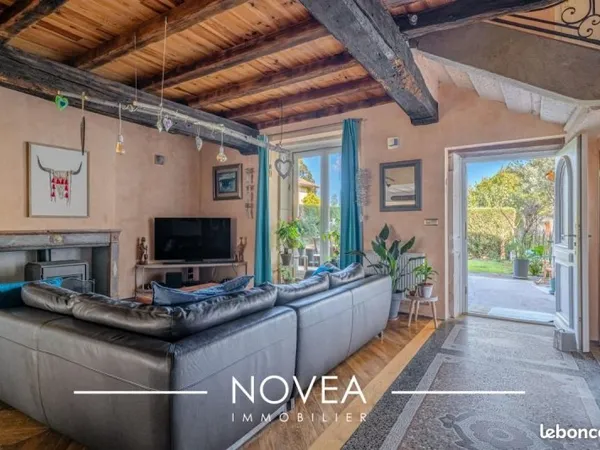 Maison 4 pièces 136 m²