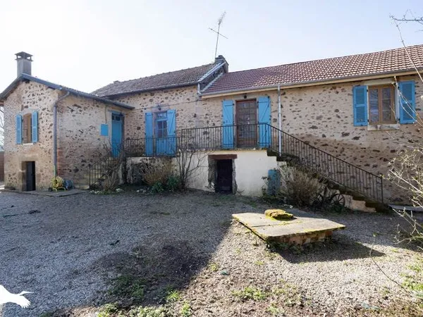 Maison en pierre 8 pièces 160 m²