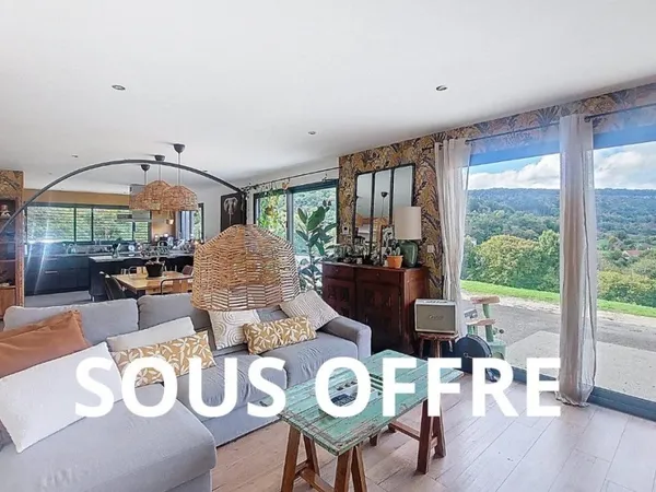 Maison contemporaine et chaleureuse