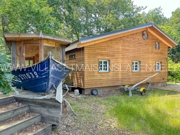 CHALET DANS LES BOIS - 4 PIECES - 54,5m2 - LÉGE