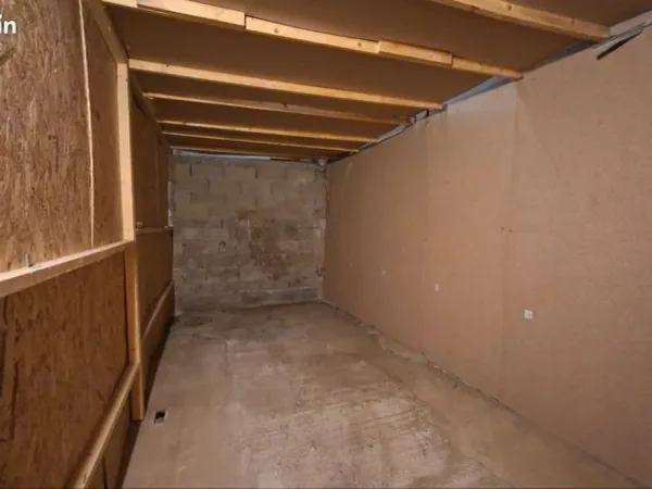 Stockage Location Saint-Martin-des-Champs   65€