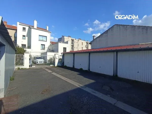Parking 10 m²