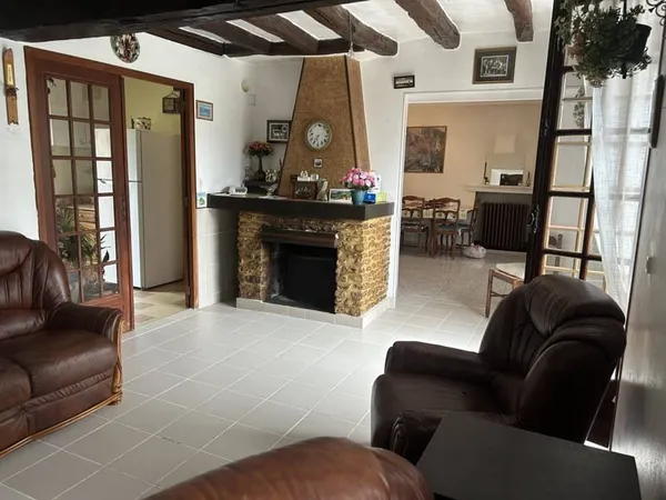 Maison 7 pièces 143 m²