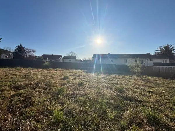 Terrain 482 m²