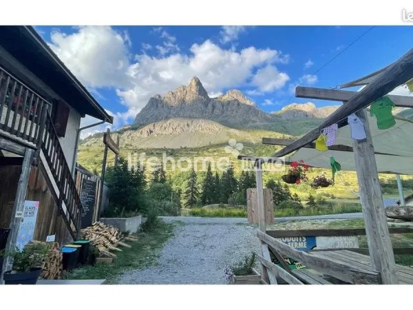 Immeuble 16 pièces 520 m²