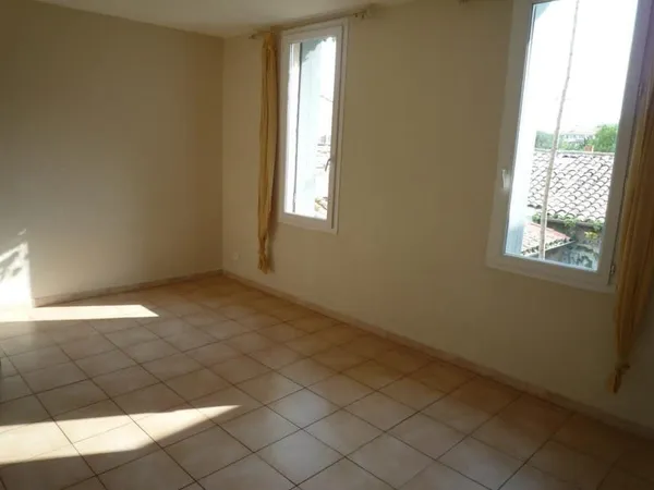 T3 de 59,20 m² CENTRE VILLE - RUE SAINT CLAUDE