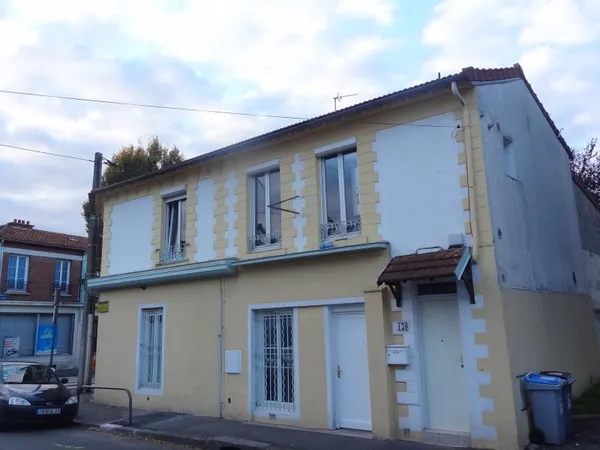Loue chambre dans appartement en colocation - 10m²