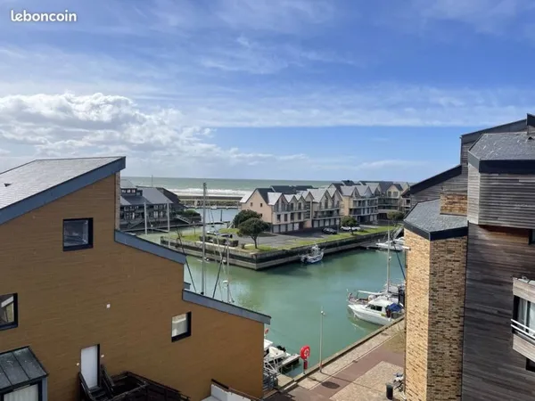 Studio - 24m² - vue mer