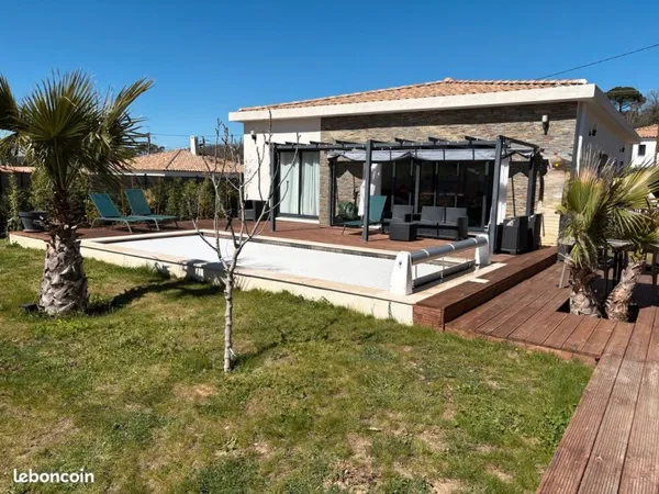 Maison 4 pièces avec piscine - 3 chambres - terrain 800 m²