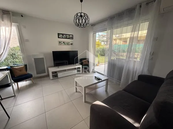 Rez de jardin - Appartement 2 pièces Golfe juan