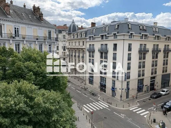 Appartement 1 pièce 27 m²