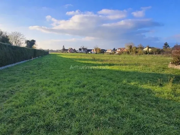 Terrain à bâtir de 840m²