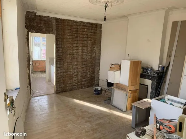 Local professionnel ou stockage - 35 m² - Centre-ville de Commercy